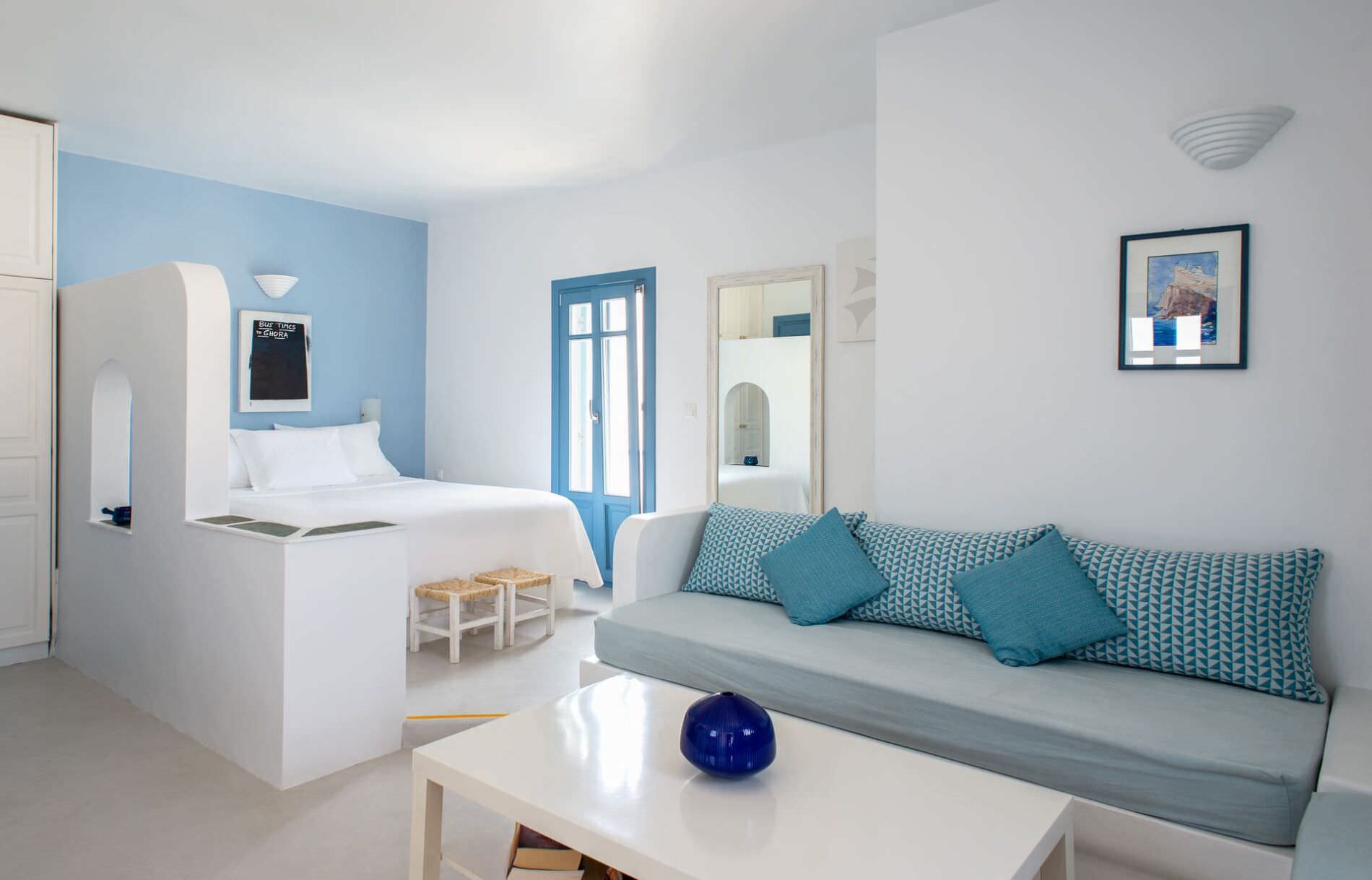 Anemomilos Hotel | Folegandros | Suites