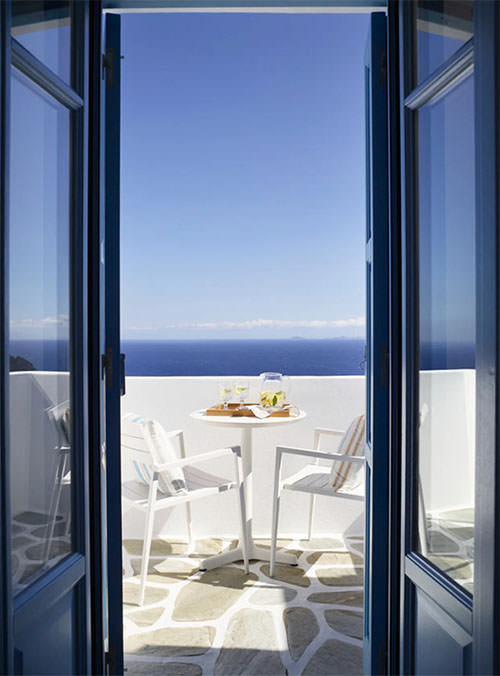 infinity-blue-sea-view-studio-with-balcony-03
